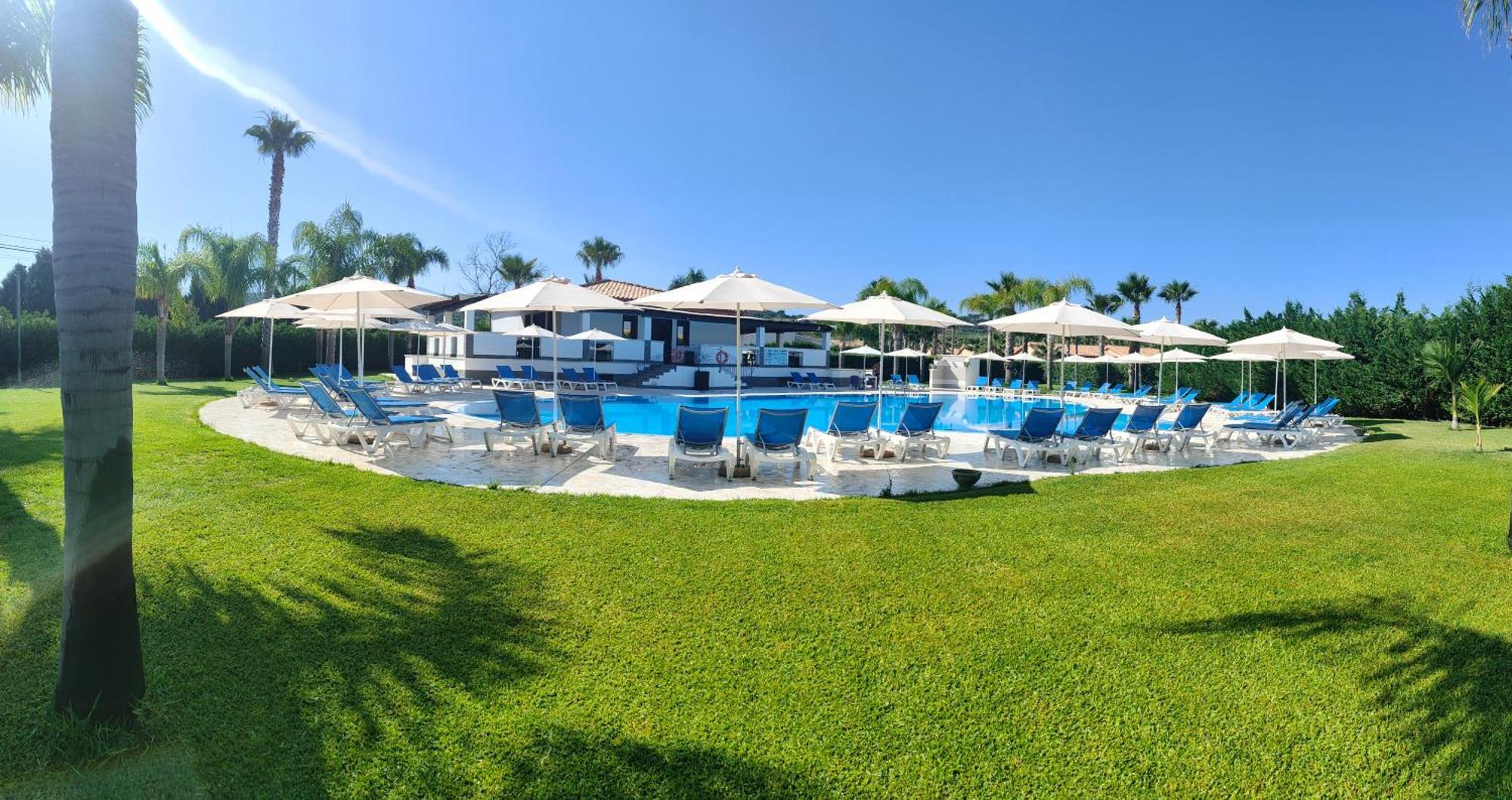 Residence Hydria Кампофеліче-ді-Роччелла Екстер'єр фото